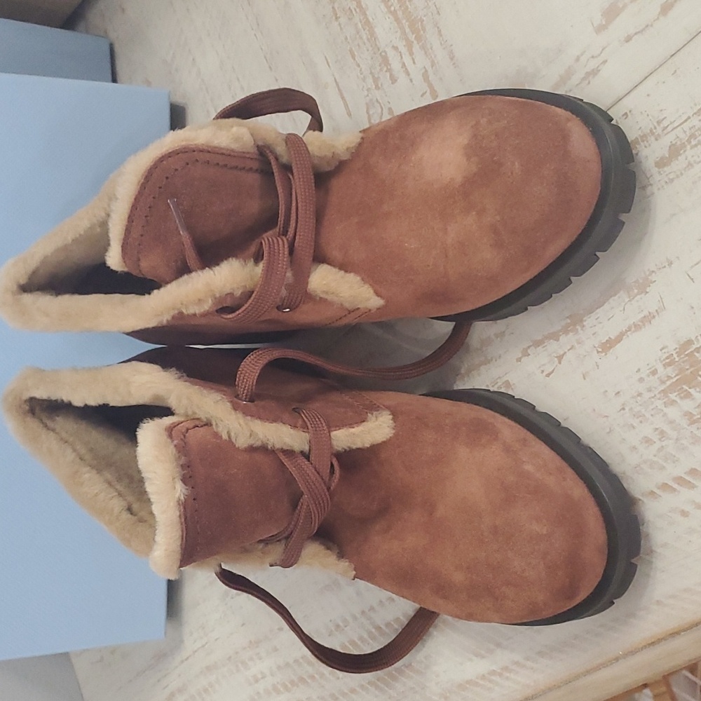 Brand New Prada Suede Fur Trim Lace-Up Boots - Calzature Donna - Picture 4 of 11